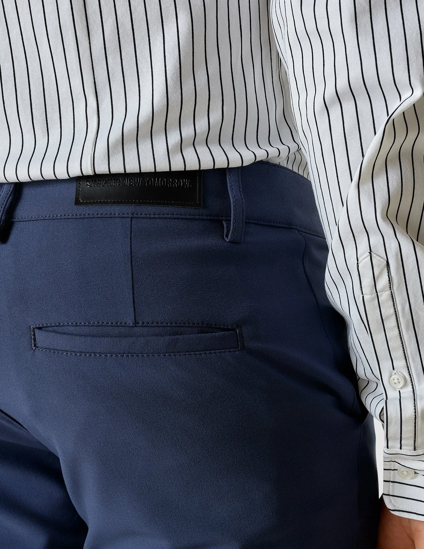 Essential Pants Regular Marine Blue