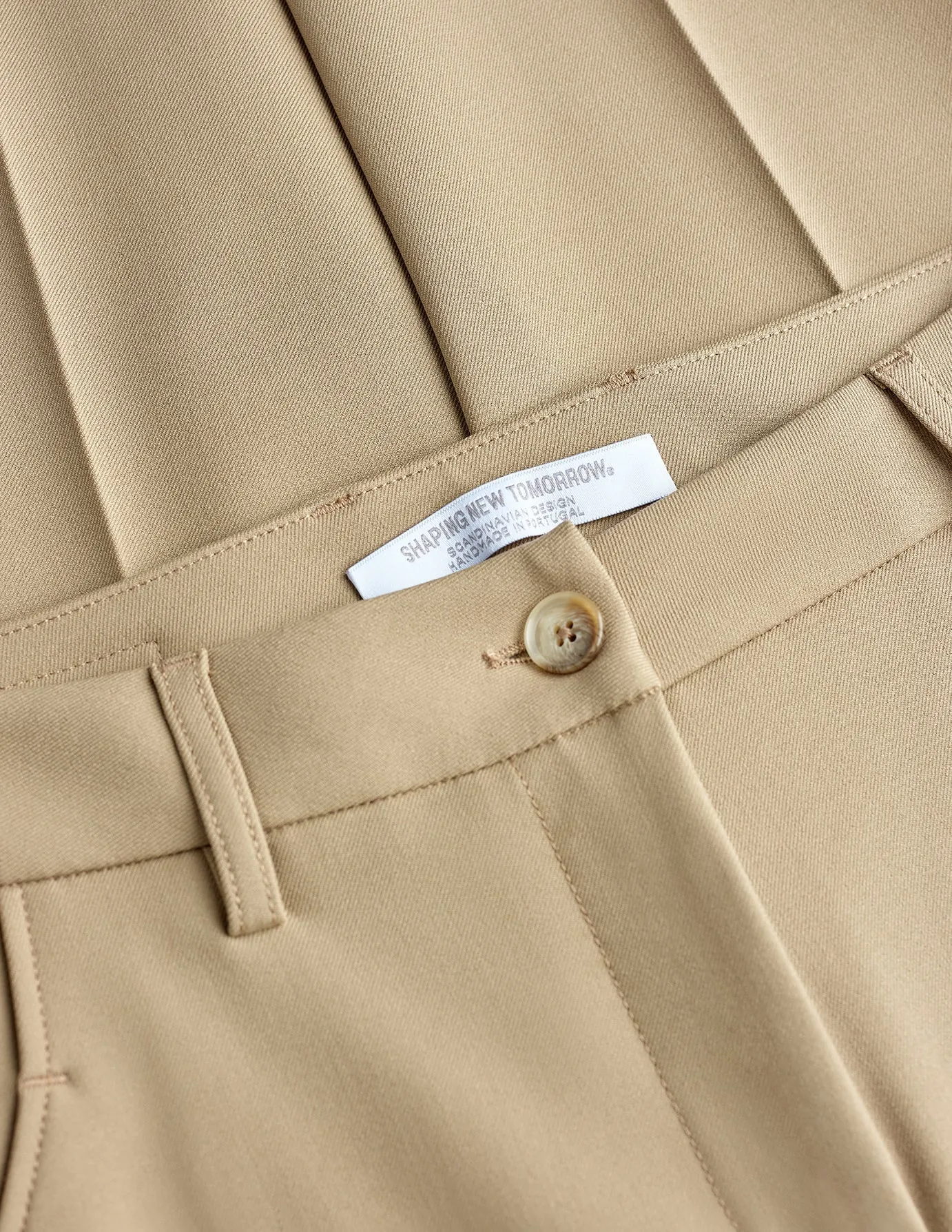 Essential Pants Straight Caramel