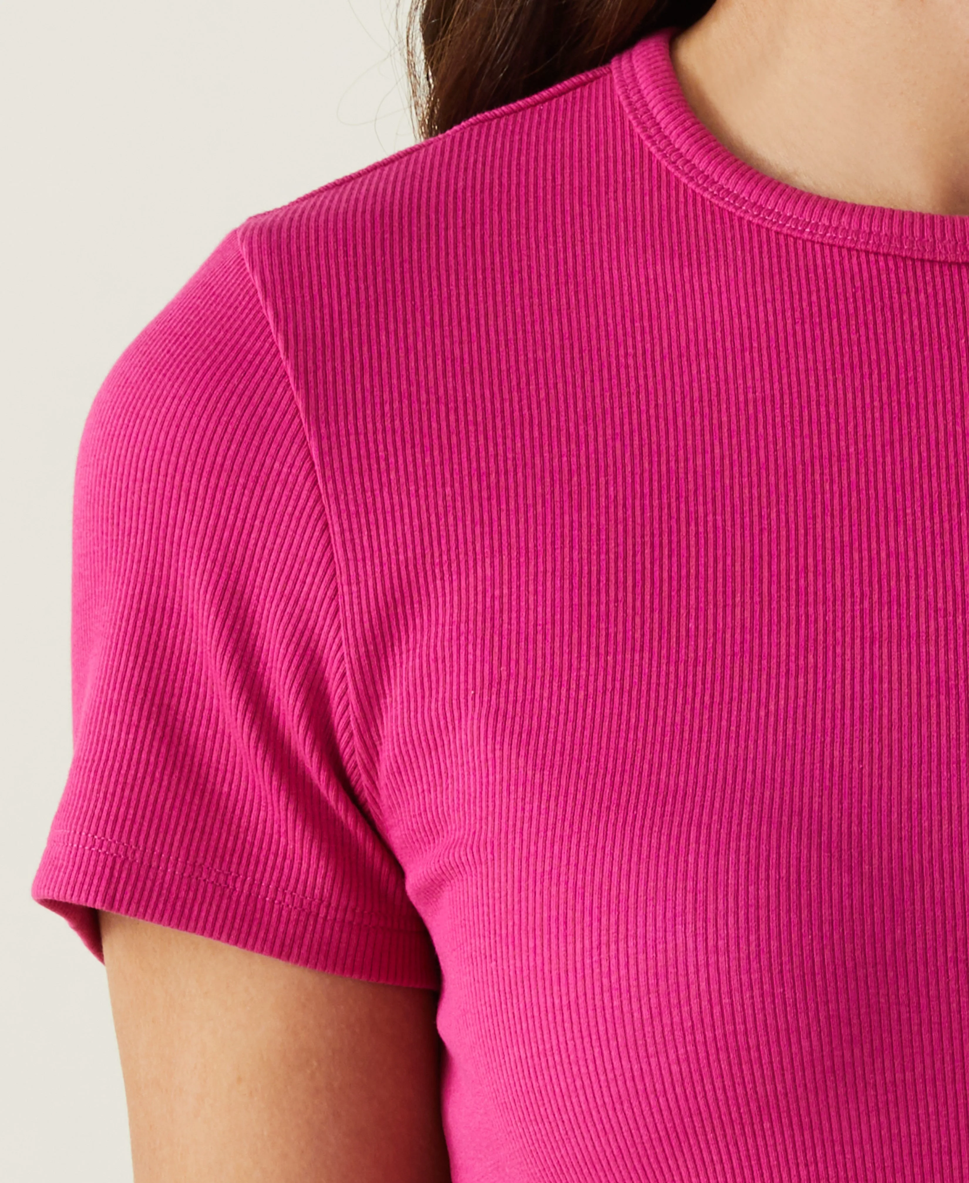 Ribbed Crew Neck Tee