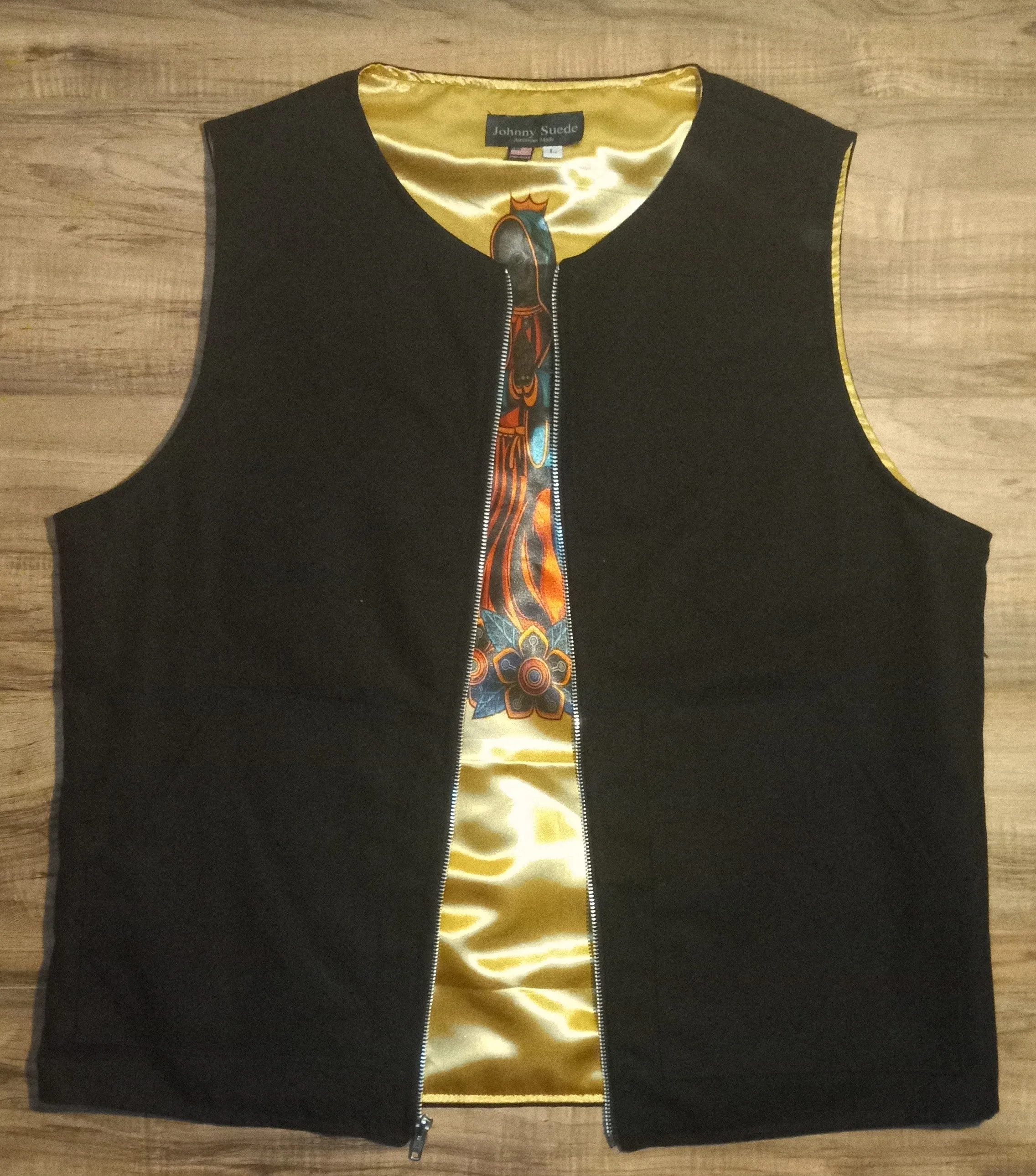 VEST- blk gold multi skull virgin